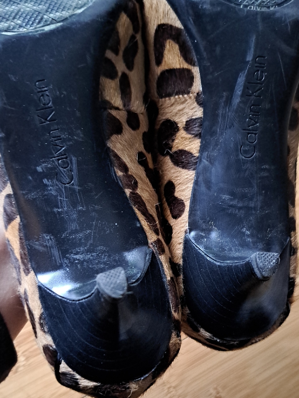 Calvin Klein Kitten Heel Pumps - Picture 9 of 9